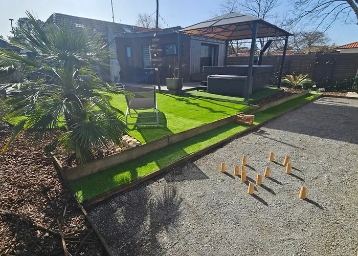 With Garden And Close To Holiday home
