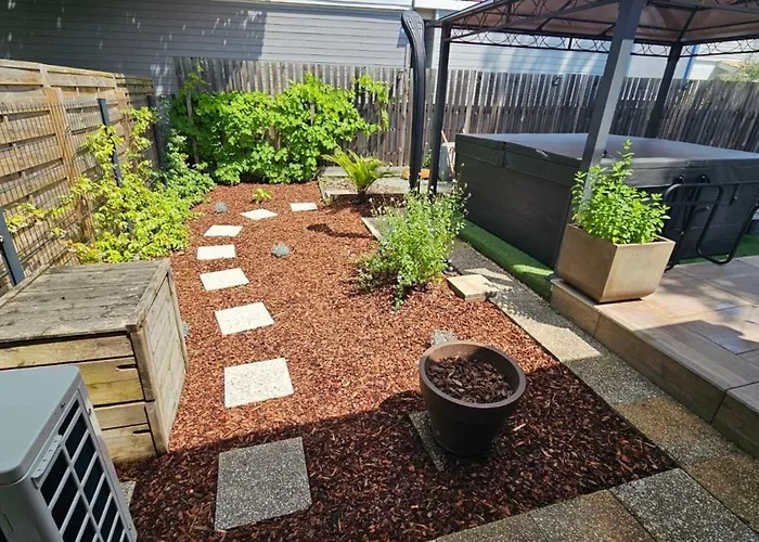 With Garden And Close To *