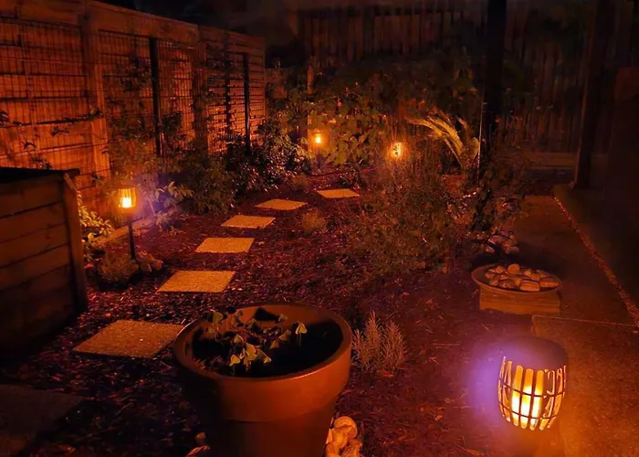 Holiday home With Garden And Close To